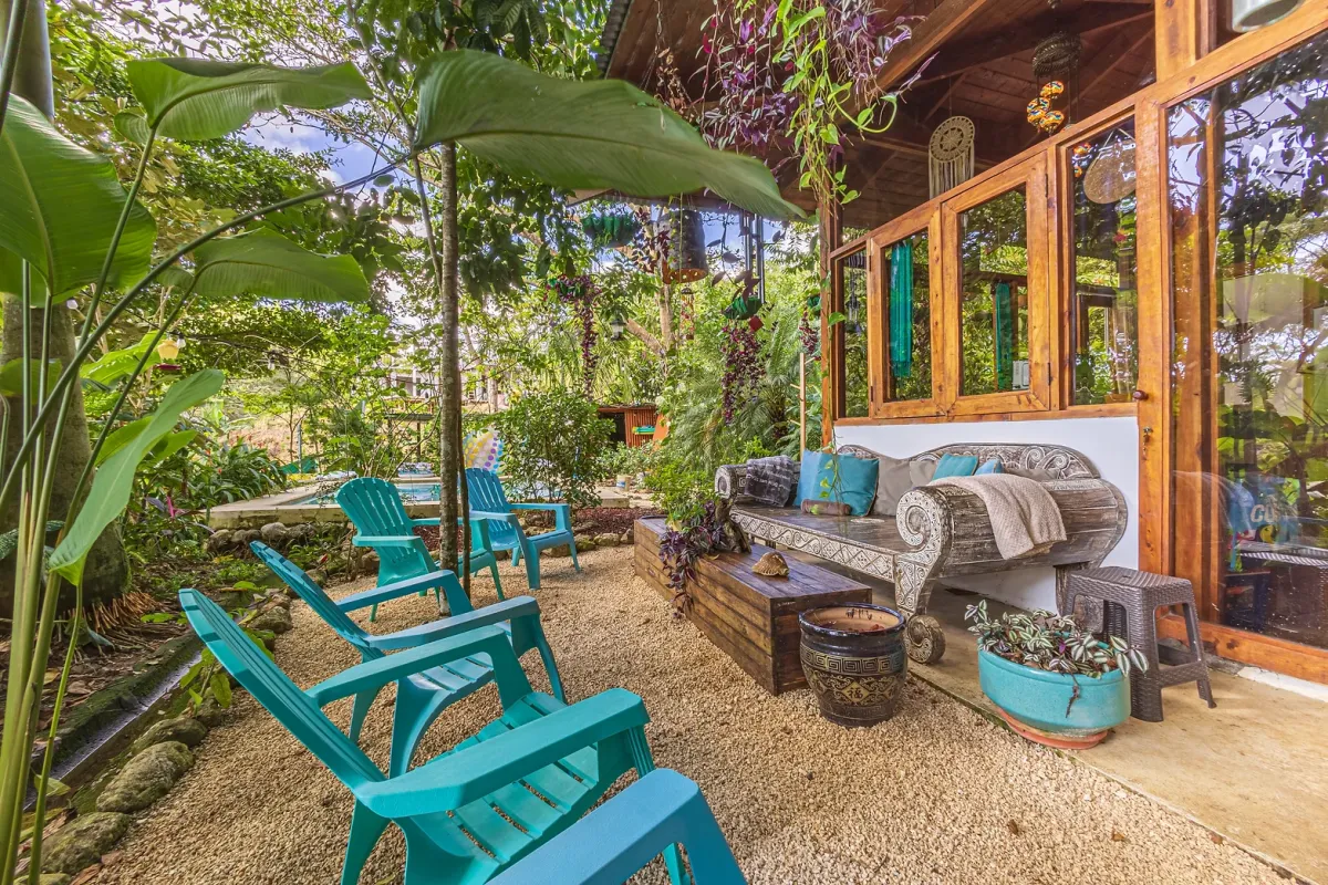 Arrival & Connection